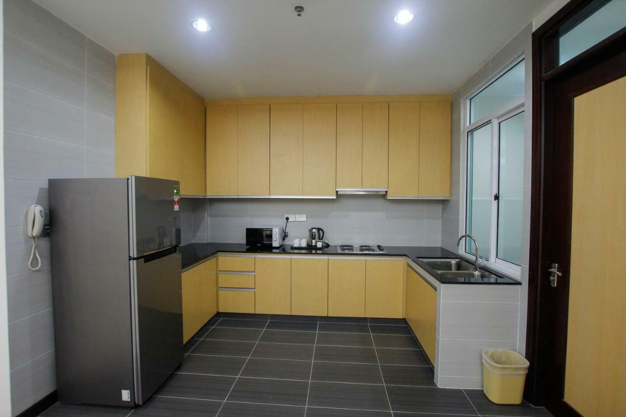 Imperial Suites Miri , Diamond Tower Zewnętrze zdjęcie